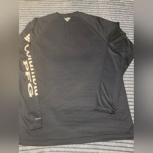 Columbia Men's Black Long Sleeve Shirt